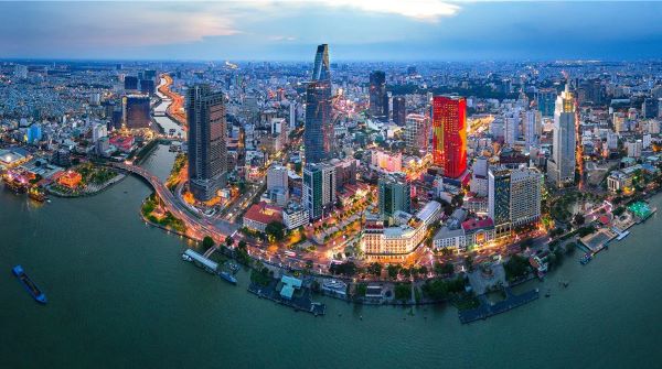 Why visit Ho Chi Minh City, the economic center of Vietnam?