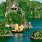 Sharing about Ha Long Bay Cruise from a Foreign Tourist