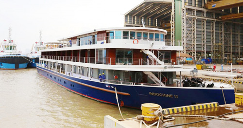 Indochine II Cruise – Phnom Penh – Siem Riep – 3 Days 2 Nights