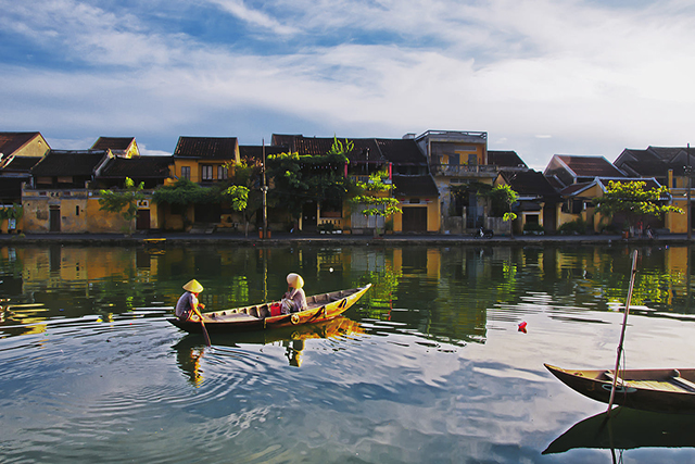 Peaceful morning in Hoi An Ancient Town