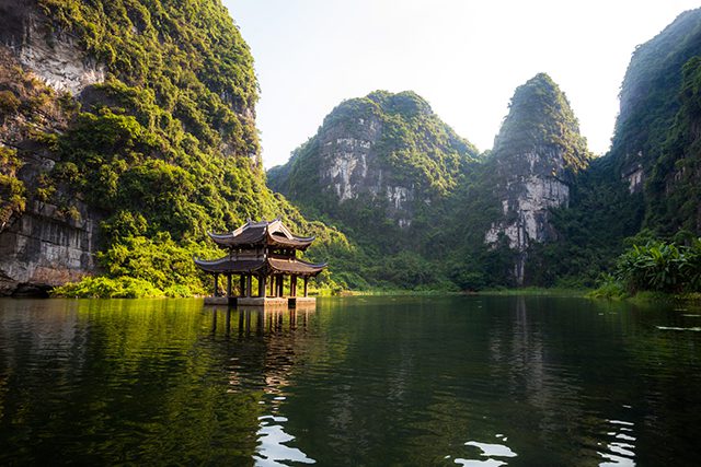 Top Things to Do & Travel Tips for 3 Days in Ninh Binh - Paradise Travel