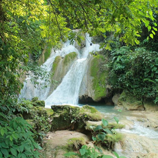 Which waterfall should be visited in Laos? | Paradise Travel