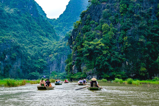 Tam Coc - Our Ha Long Bay on land - Vietnam Paradise Travel FAM Trip